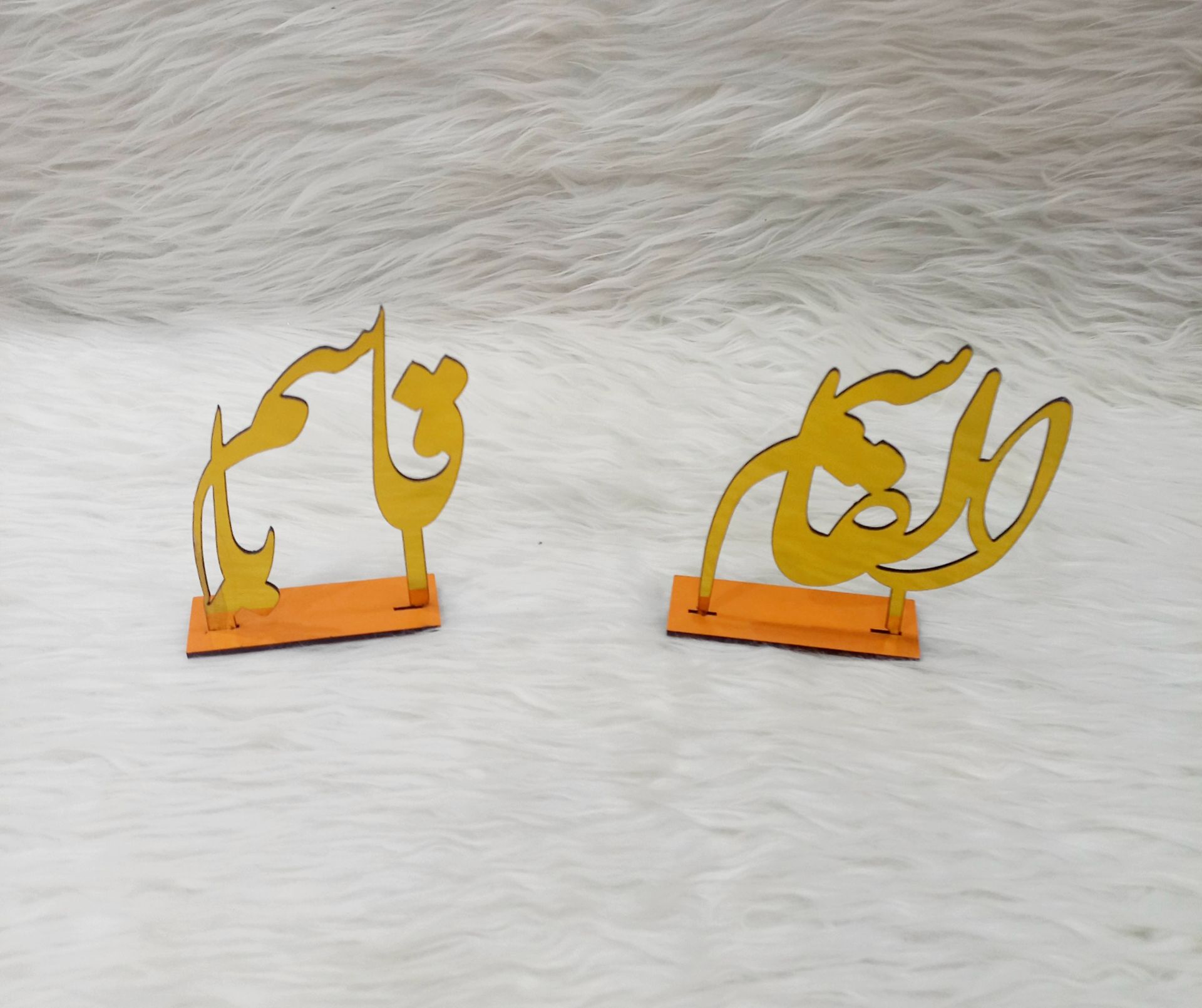 تصویر از استند اسم محرمی