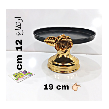 تصویر از شیرینی کف مشکی گل رز