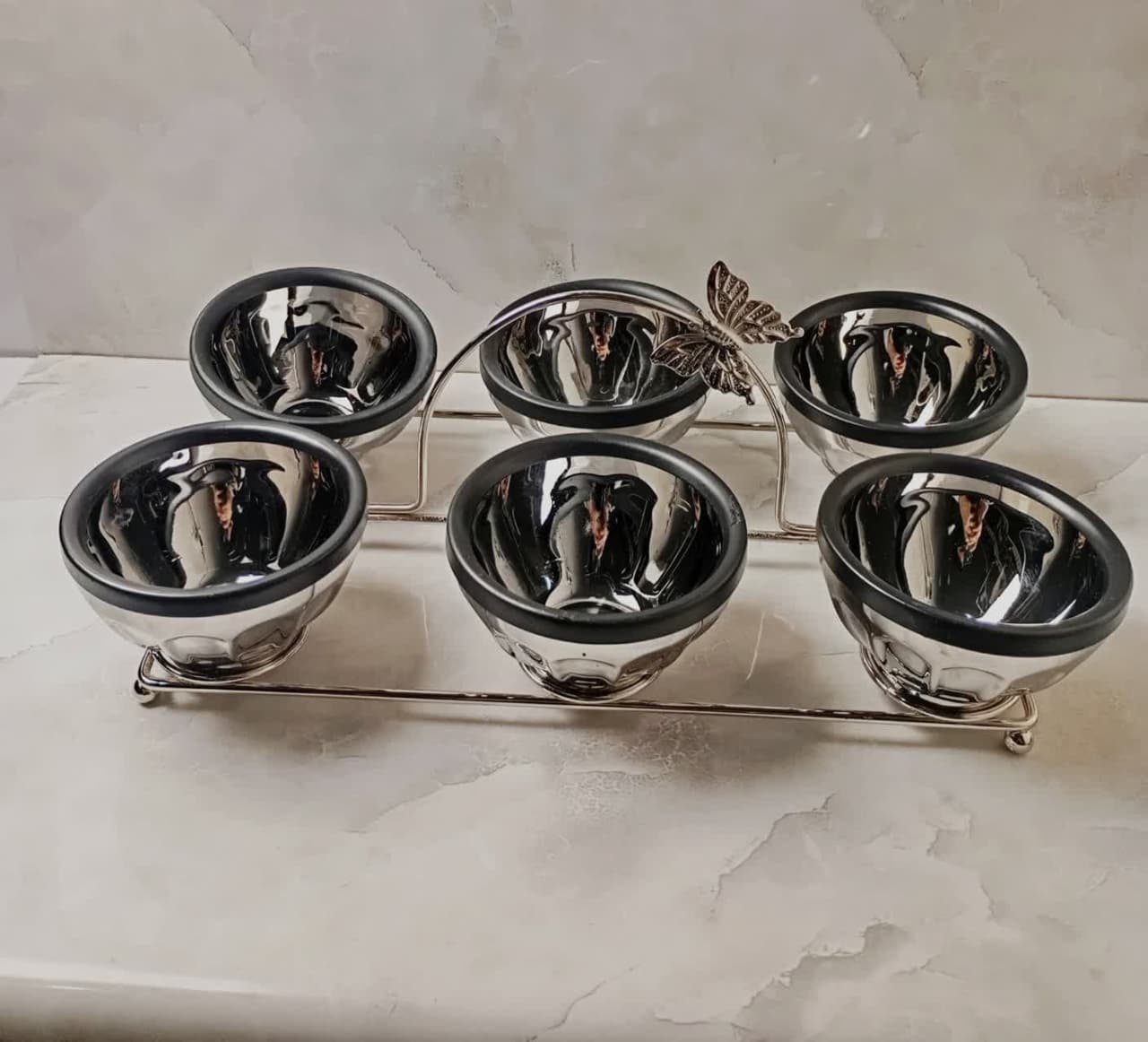 تصویر از 6خانه لیون نقره ای