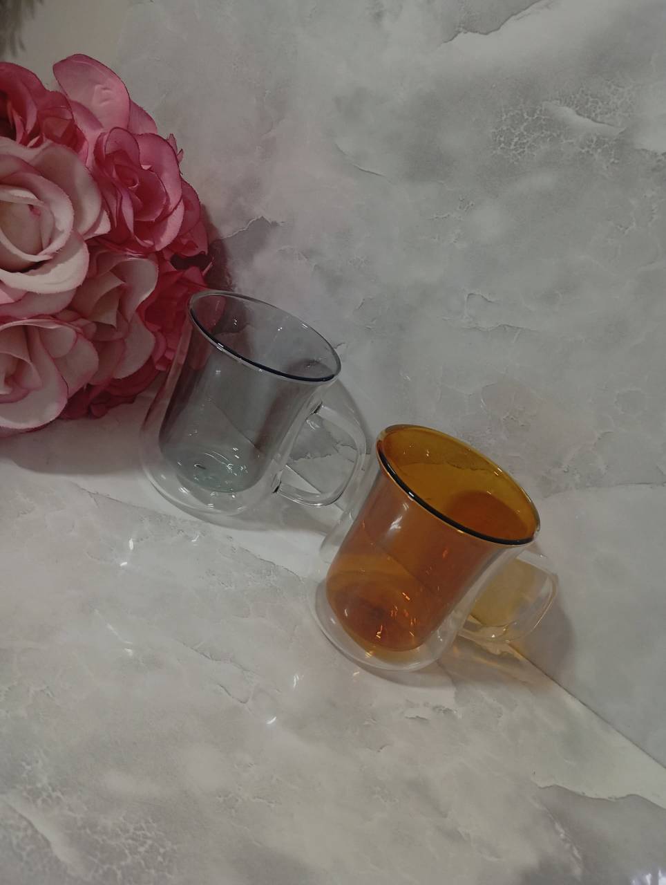تصویر از لیوان دوجداره کاربنی