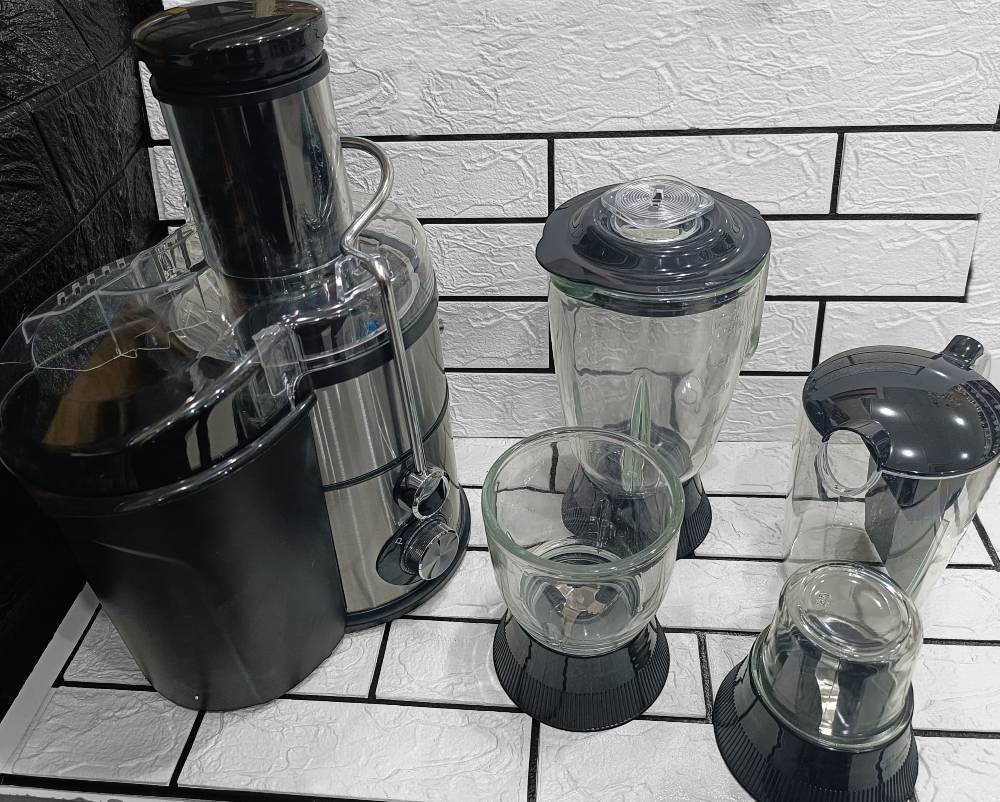 تصویر از ابمیوه گیر چهارکاره gs 6065سیلورکرست