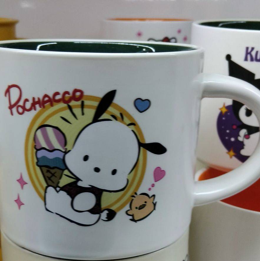 تصویر از ماگ خانواده کرومی