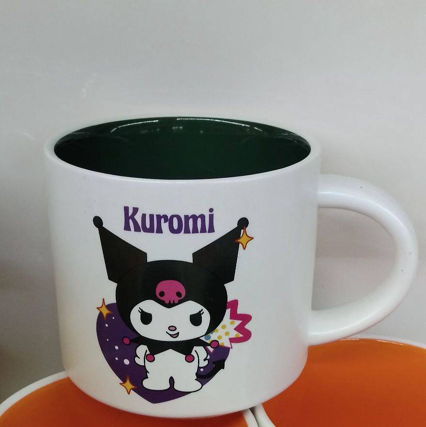 تصویر از ماگ خانواده کرومی