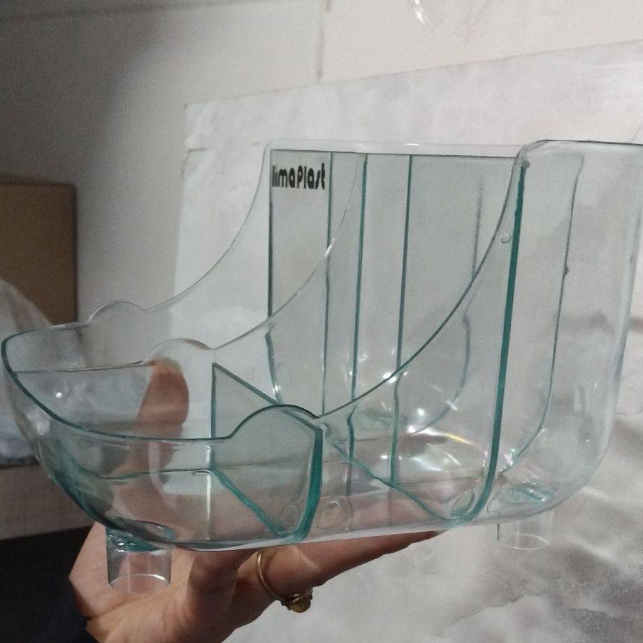 تصویر از استندارایشی تک رنگی