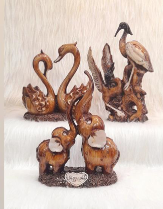 تصویر از اهو قو فیل پرباز