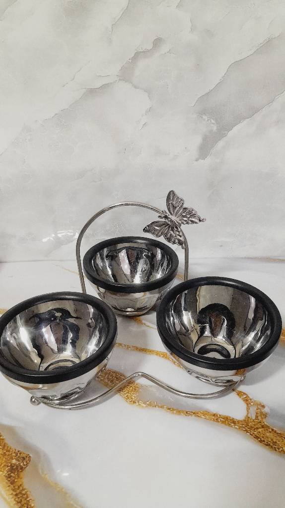 تصویر از 3خانه لیون نقره ای