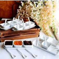 تصویر از اردو خوری هفت پارچه تقدیس