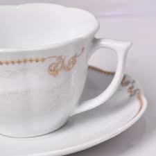 تصویر از چای خوری نیلوفری دانیس