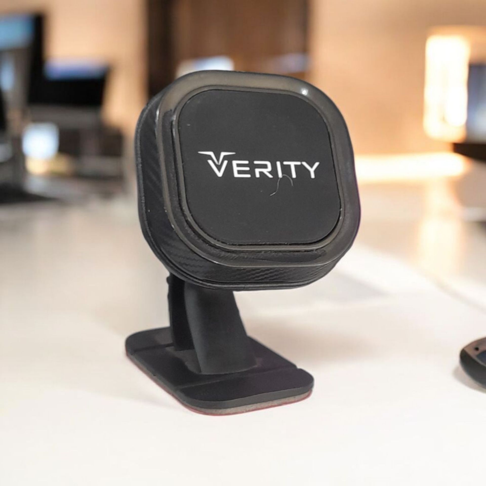 تصویر از هولدر مگنتی 1110