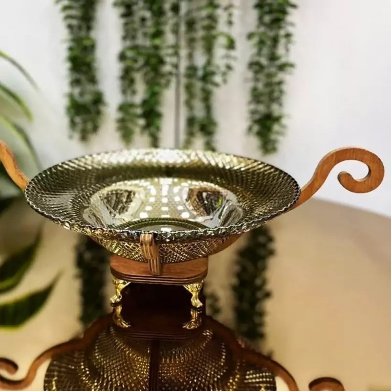 تصویر از میوه خوری ارغوانی پرنس